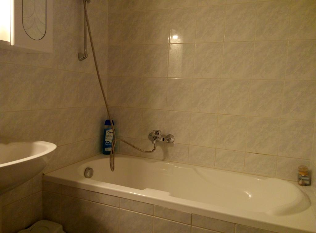 Debrecenter Apartman 客房 照片